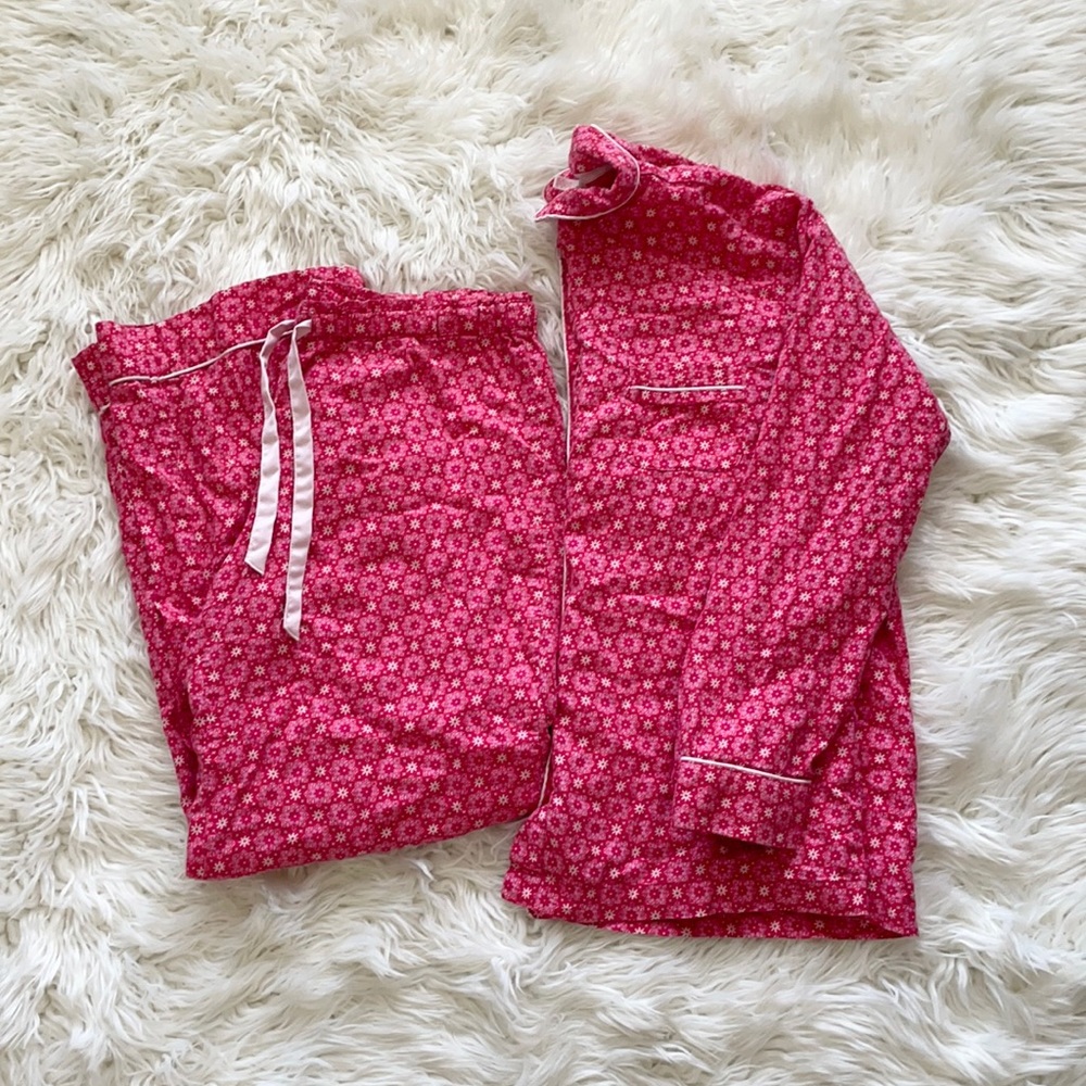 Victoria’s Secret Flannel Long Sleeve Pajama Set